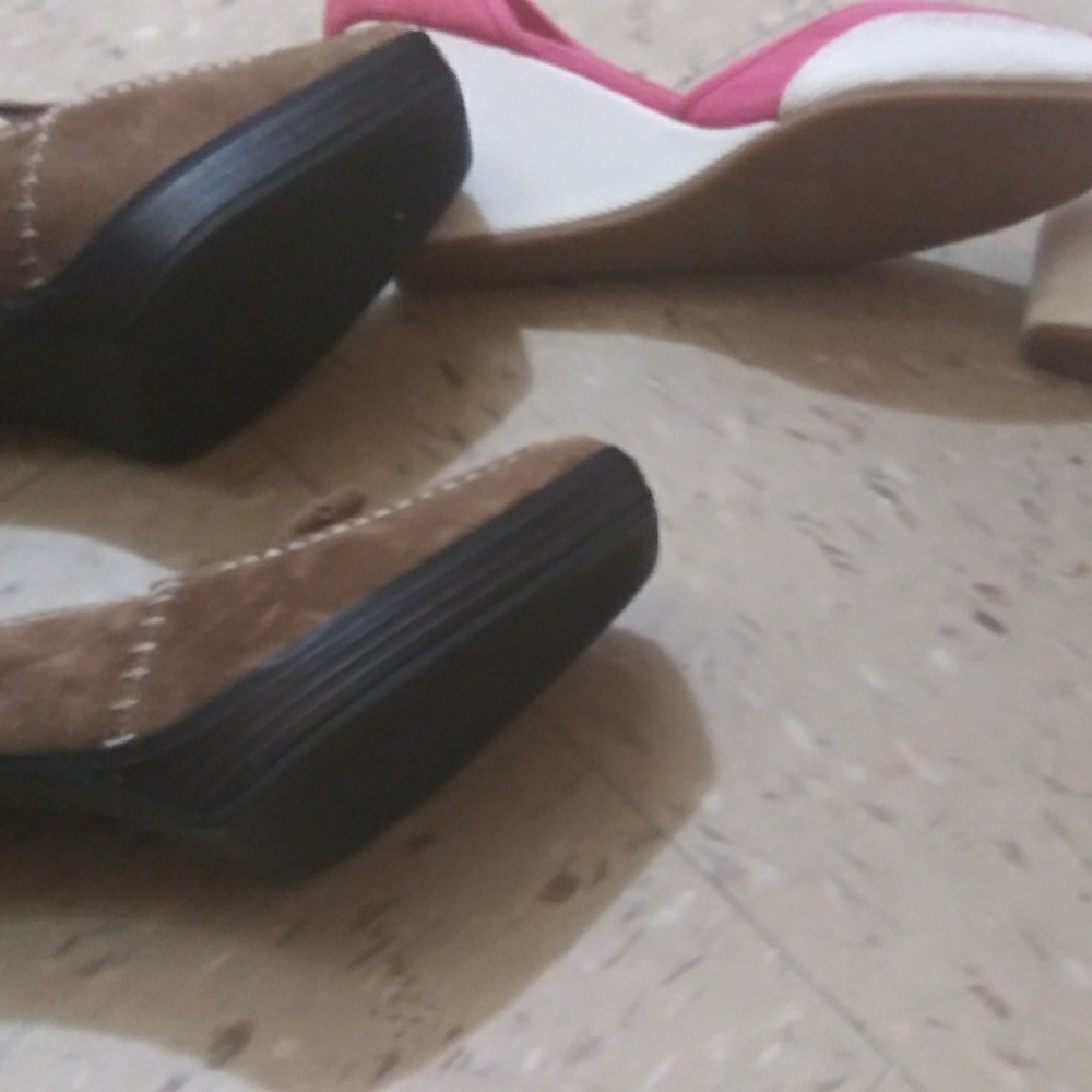 Shoes - Picture 3 of 5